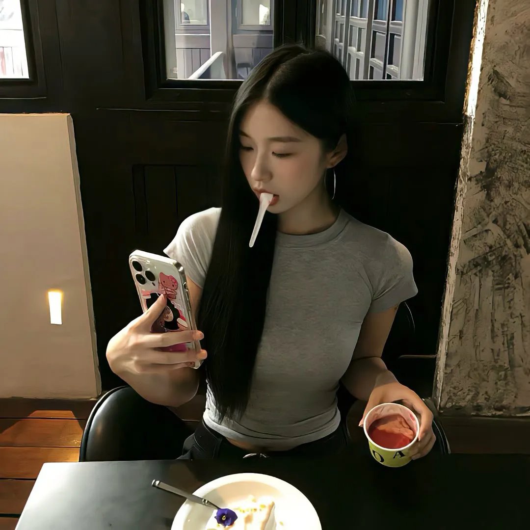 微微一笑很诡异